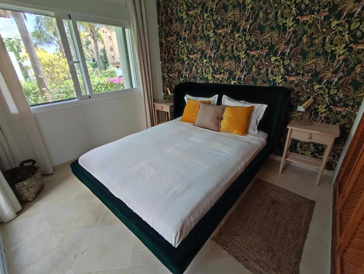 Costalita On The Beach - 3 Bedroom Cosy Apartment 埃斯特波纳 外观 照片